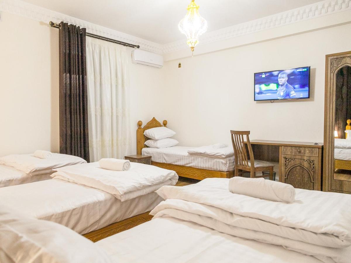 Royal Bukhara Hotel ภายนอก รูปภาพ