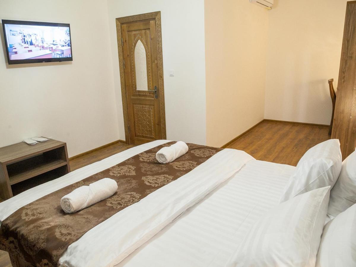 Royal Bukhara Hotel ภายนอก รูปภาพ